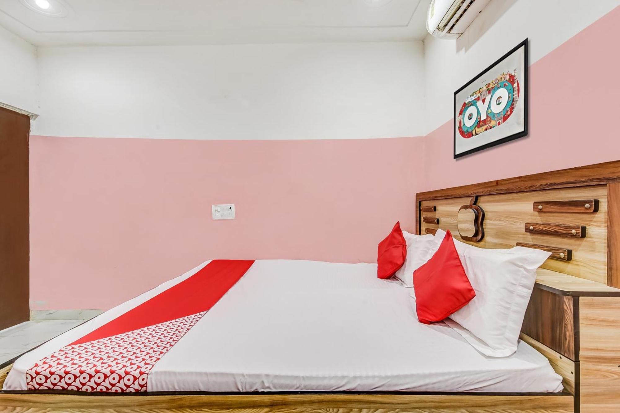 Hotel O D.K. Palace Rewari Bagian luar foto